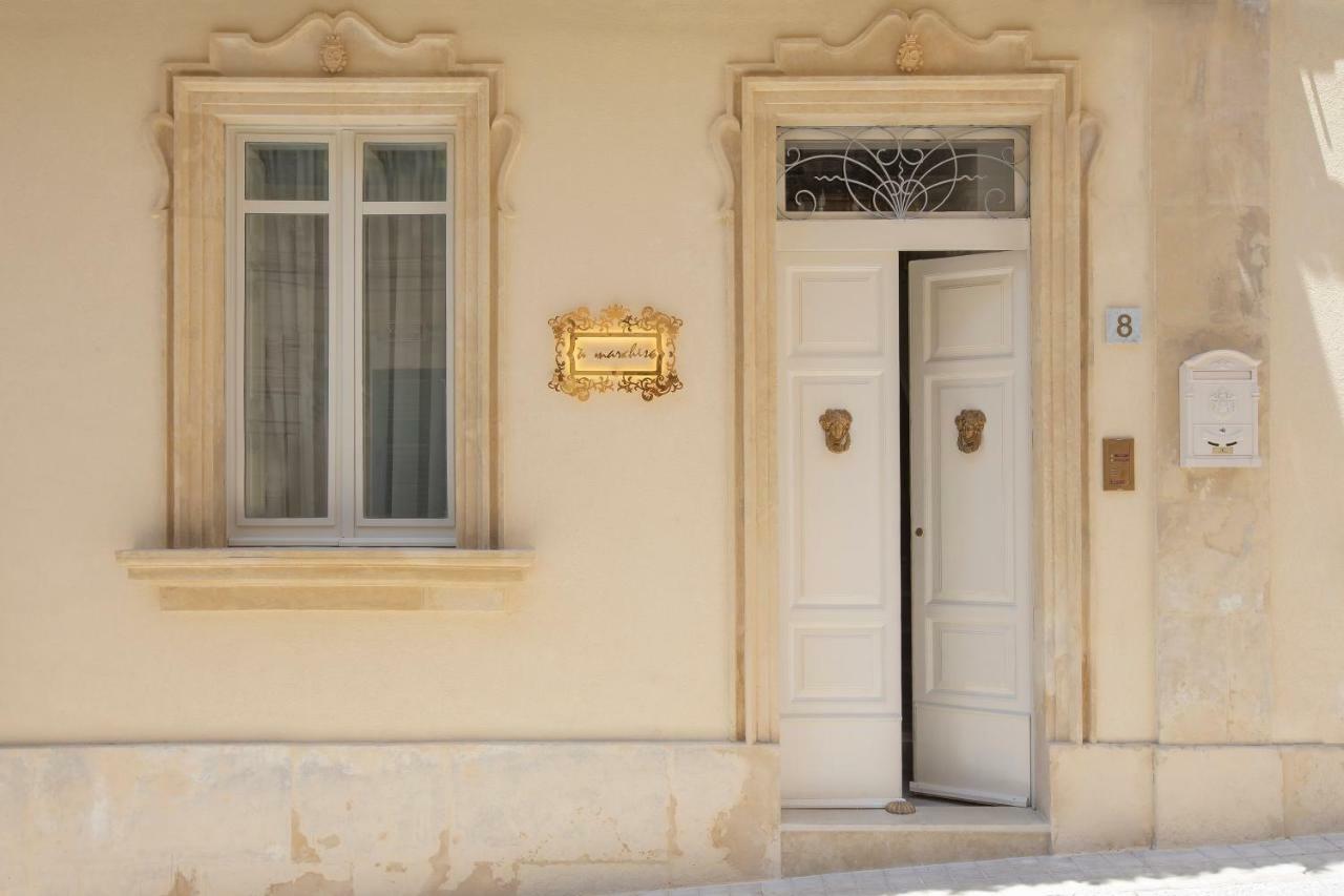 A Marchisa -Noto- Aparthotel Exteriör bild